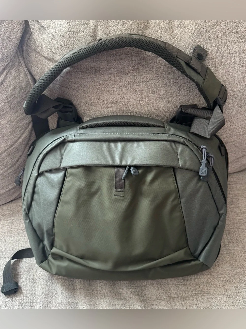 VERTX Keryx Sling Bag F1-VTX5009